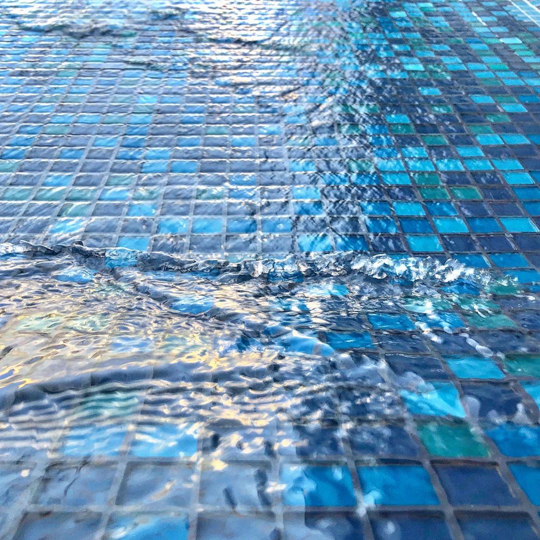 In-Stock Glass Tile | Ocean Gradient